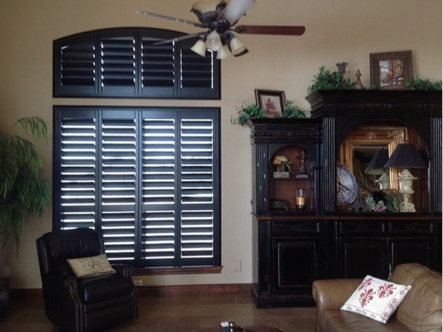 Hunter Douglas Dealer Image